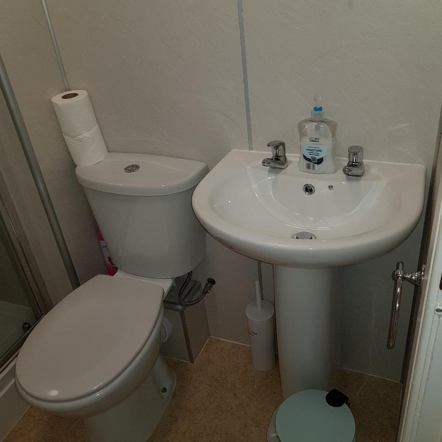 Evie's Apartment, ADULTS ONLY Bowness-on-Windermere Extérieur photo