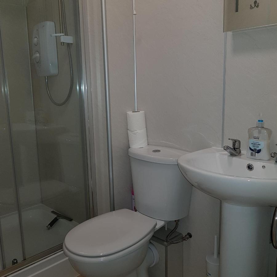 Evie's Apartment, ADULTS ONLY Bowness-on-Windermere Extérieur photo